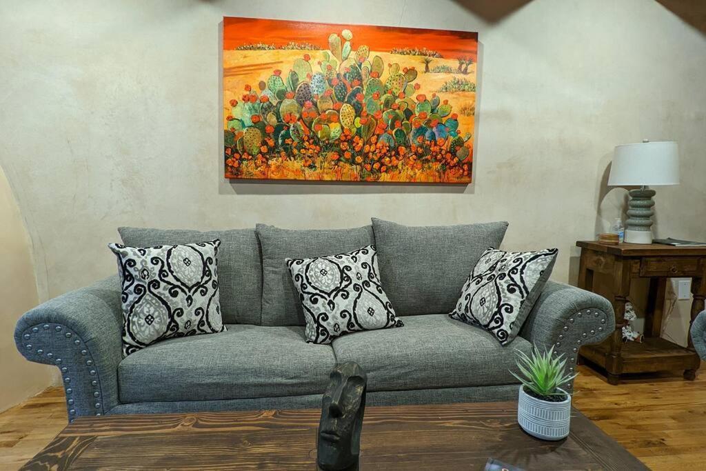 Magical Santa Fe Stay, Minutes From Town Square, Sleeps 4, Includes Free Parking And Outdoor Hot Tub! Exteriér fotografie