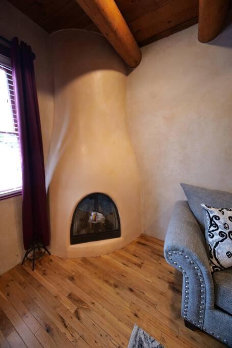 Enchanted Casita With Private Outdoor Hot Tub And Patio, Near Santa Fe Plaza, Sleeps 4 With Free Parking Santa Fé Exteriér fotografie